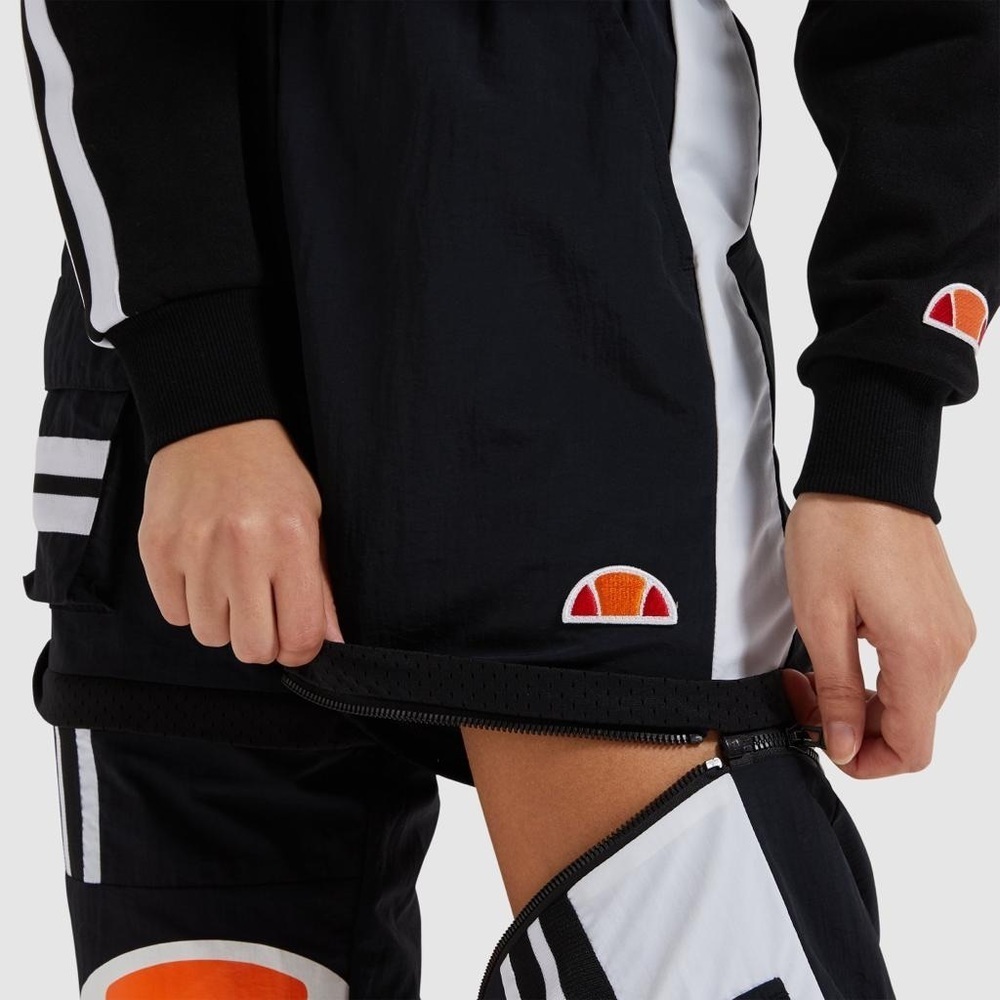 Ellesse track pants
2in1 pants/shorts - Picture 3 of 5